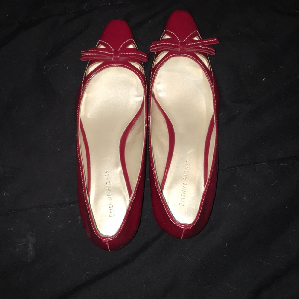 Red wedges
